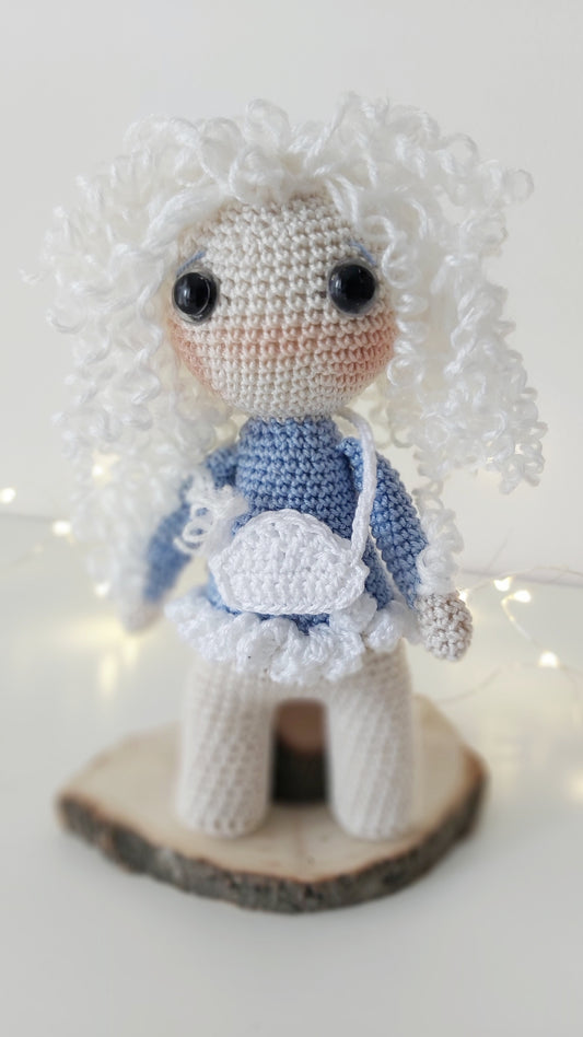 Padrão de crochet PDF Elemento Vento - boneca amigurumi da coleção sustentável Elementos da Natureza